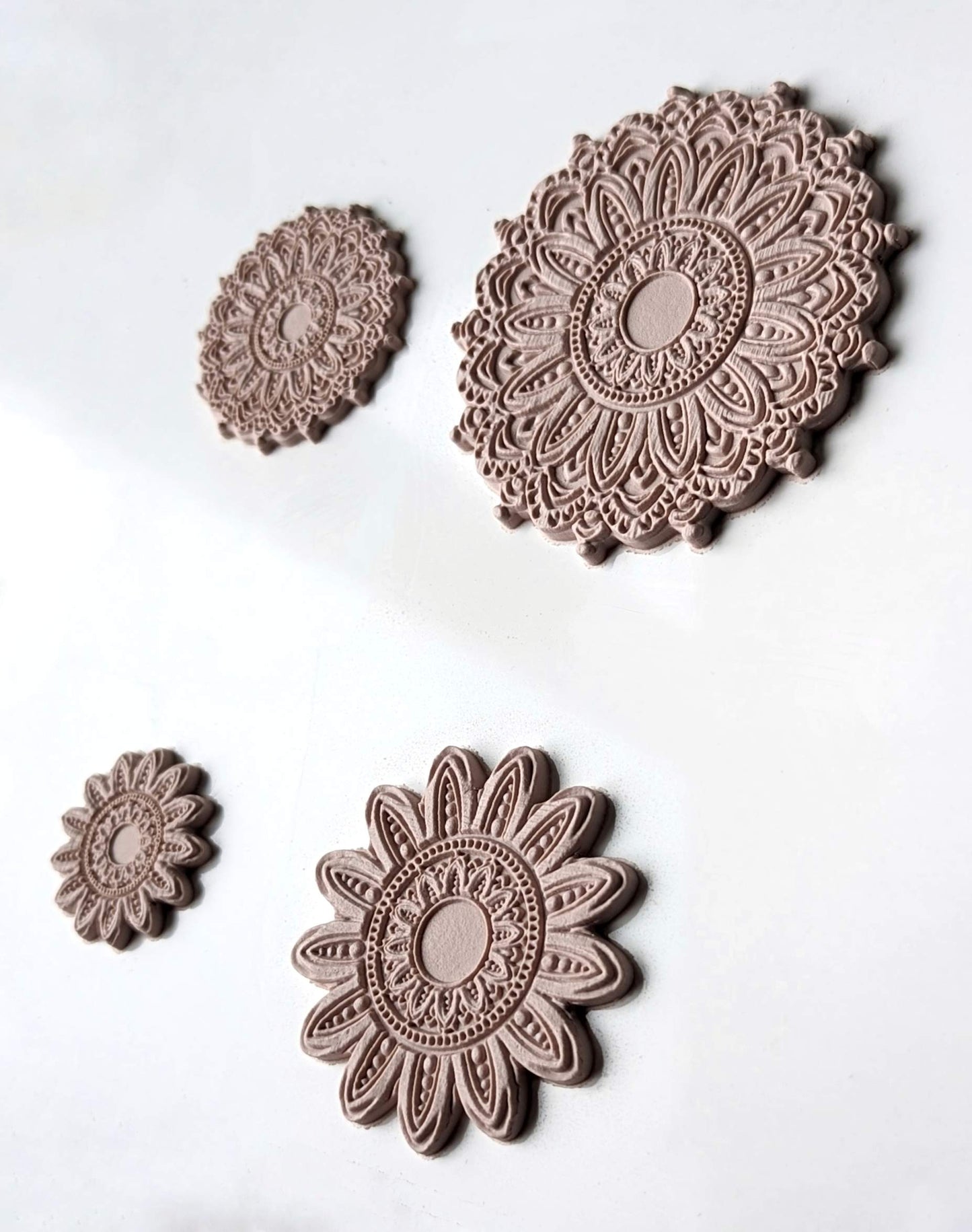Mandala 2.07 Cutter