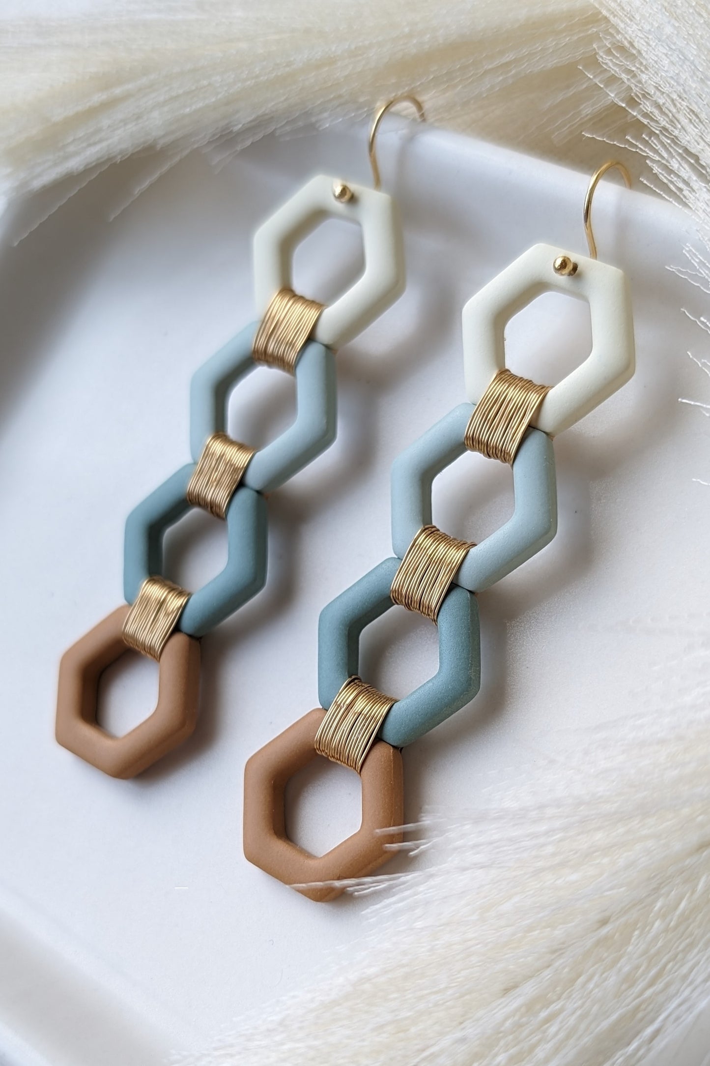 (PRE-ORDER) DANGLES #1 - Needle & Thread Palette #1