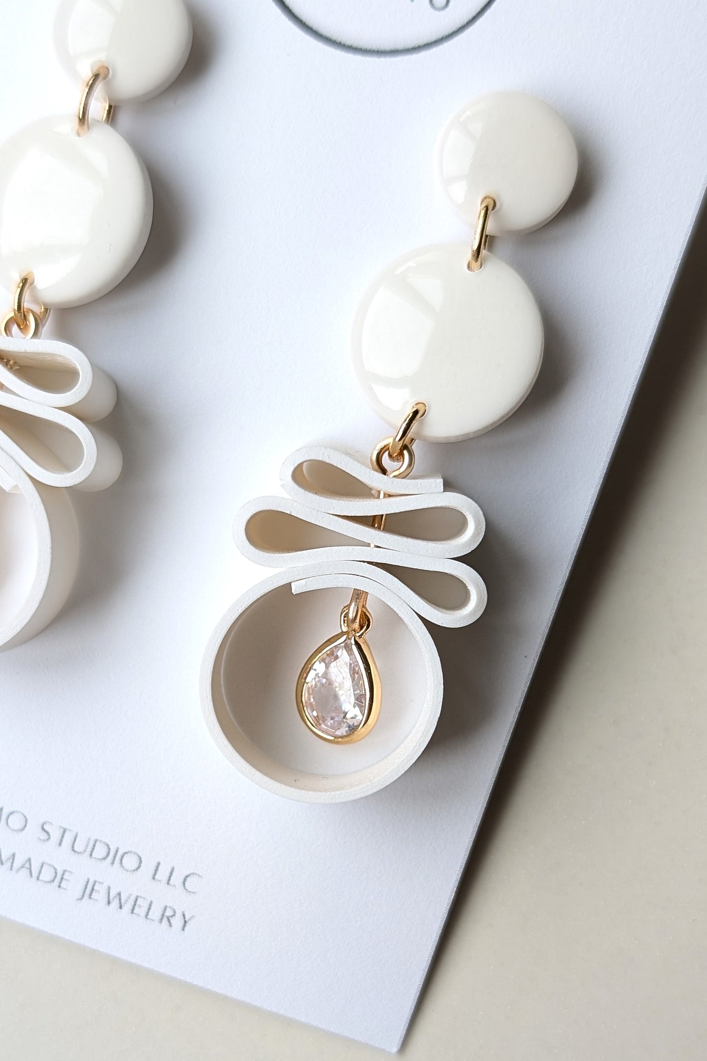 Dangle #6 - Ribbon Collection - WHITE + GOLD