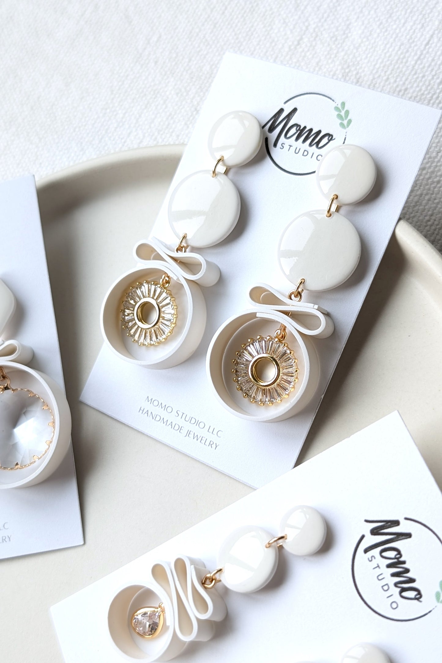 Dangle #7 - Ribbon Collection - WHITE + GOLD