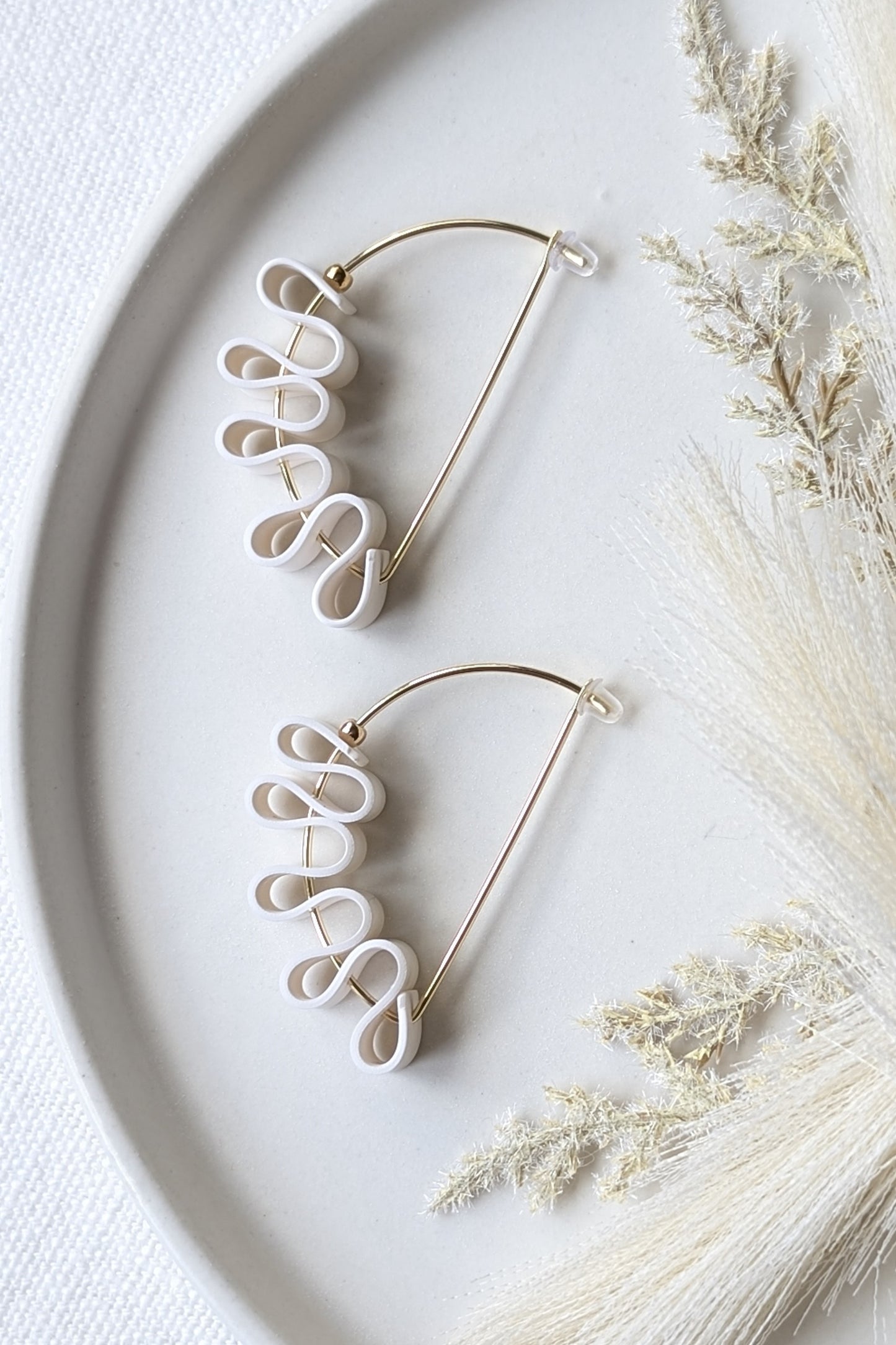 Semicircle Hoops #9.0 - Ribbon Collection - WHITE