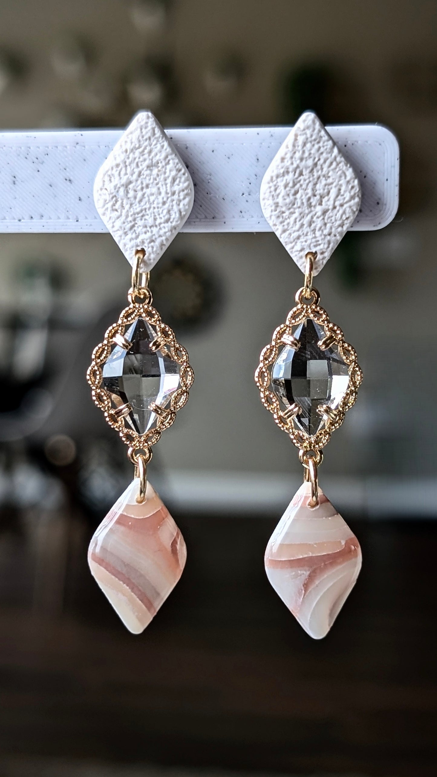 Dangles #16 - Geode Slab - Spring Flowers #1 Palette