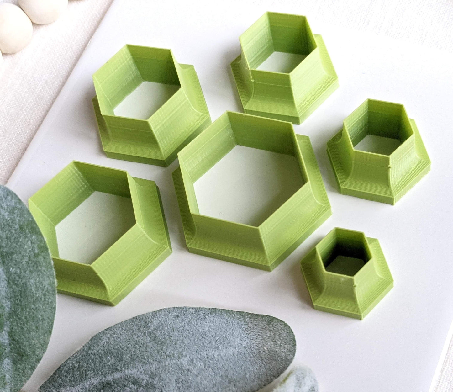 HEXAGON - Basic Shapes