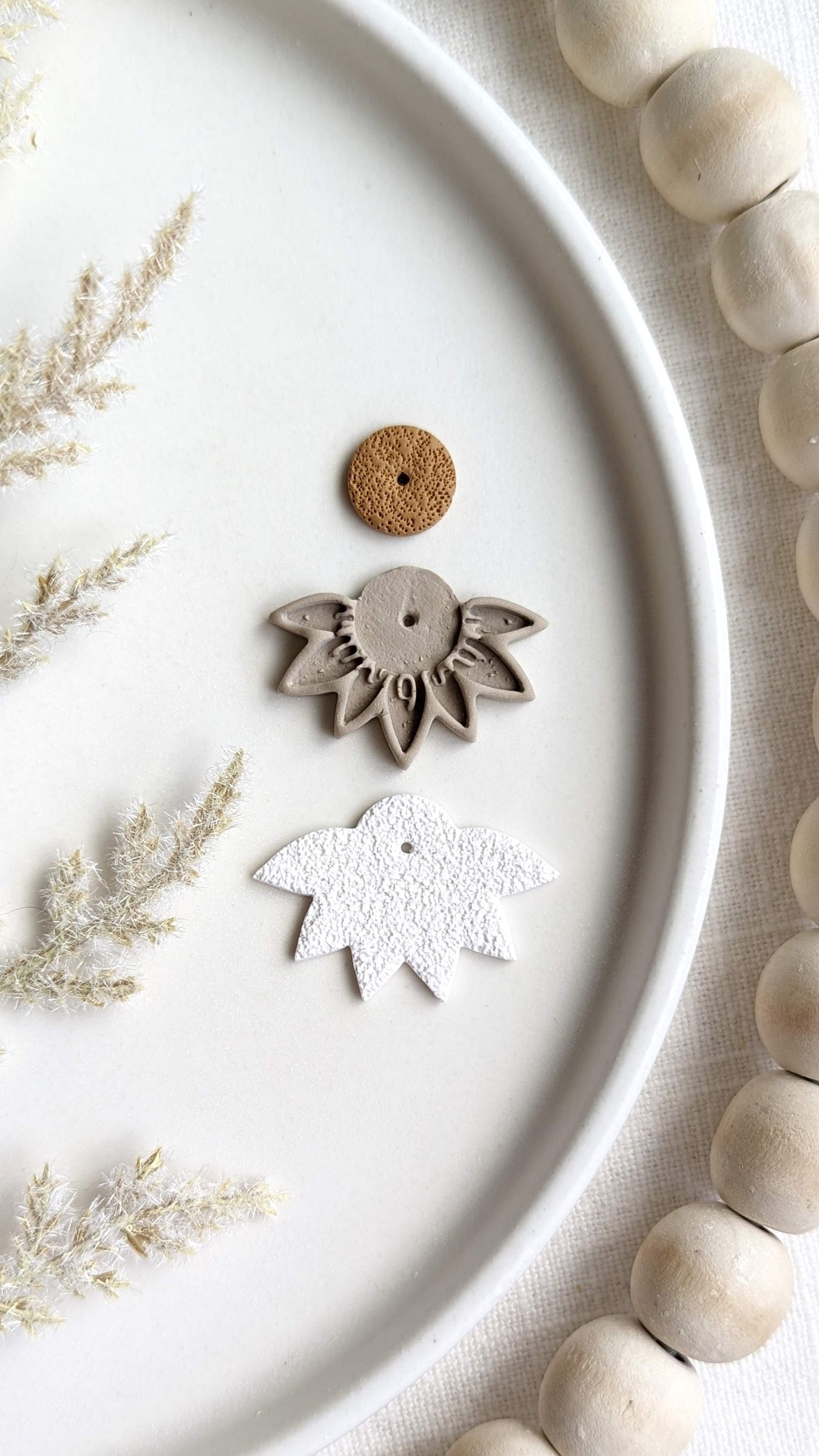 Cutter Shape #38 - EMBOSSED SUNFLOWER HOOP