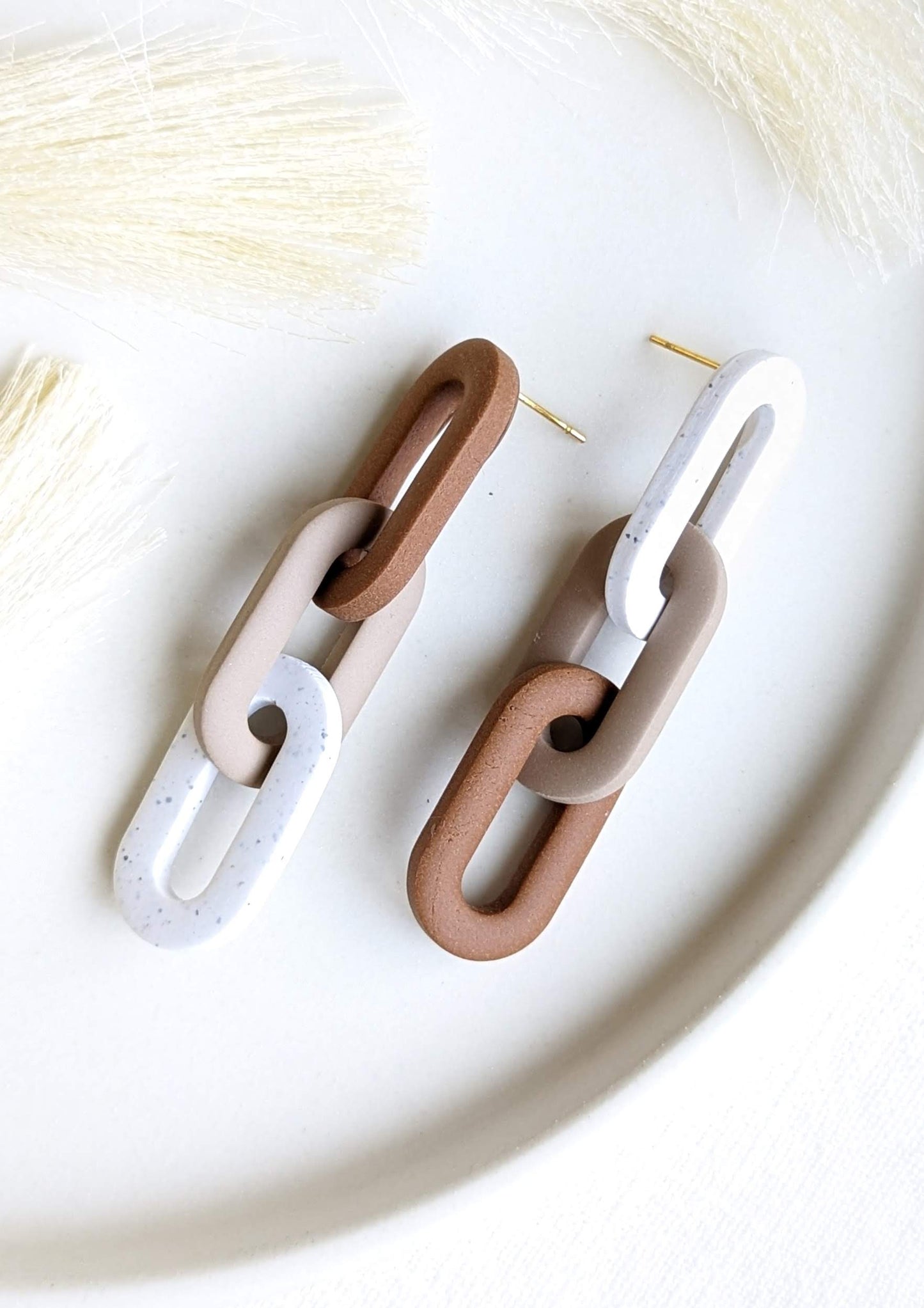 Strong Neutrals Collection - Mismatched Link #1