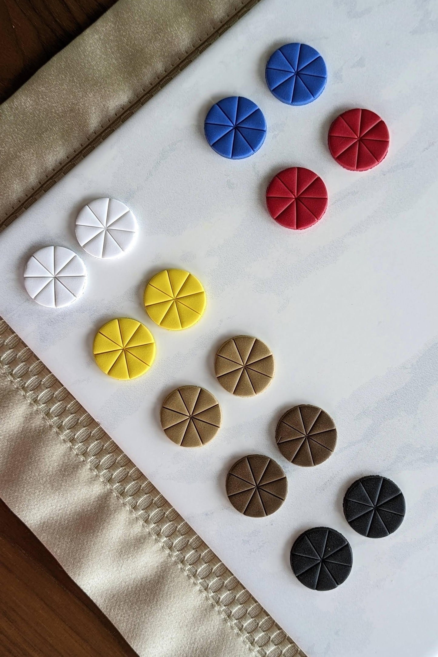 Cutter Shape - Color Mixing