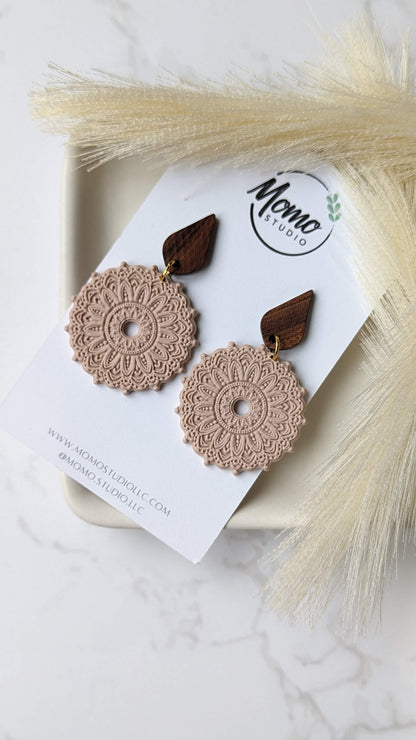 MANDALA 2.07 - Neutral Floral Palette #1 - Wafer