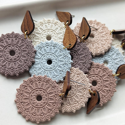 MANDALA 2.07 - Neutral Floral Palette #1 - Wafer