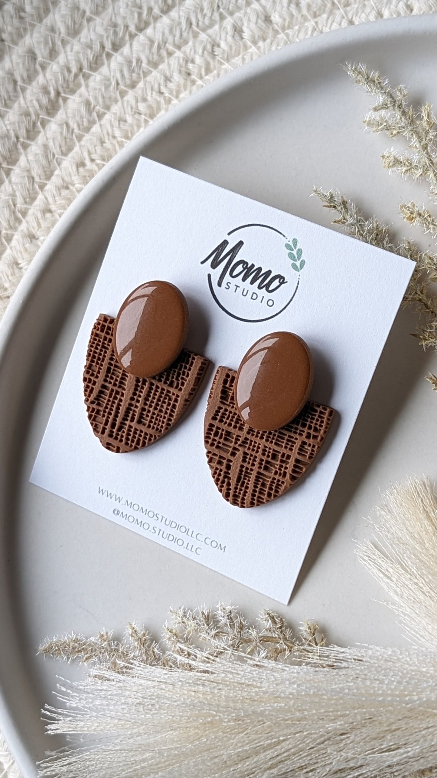 Statement Stud - Strong Neutrals Palette - Spicy Mix