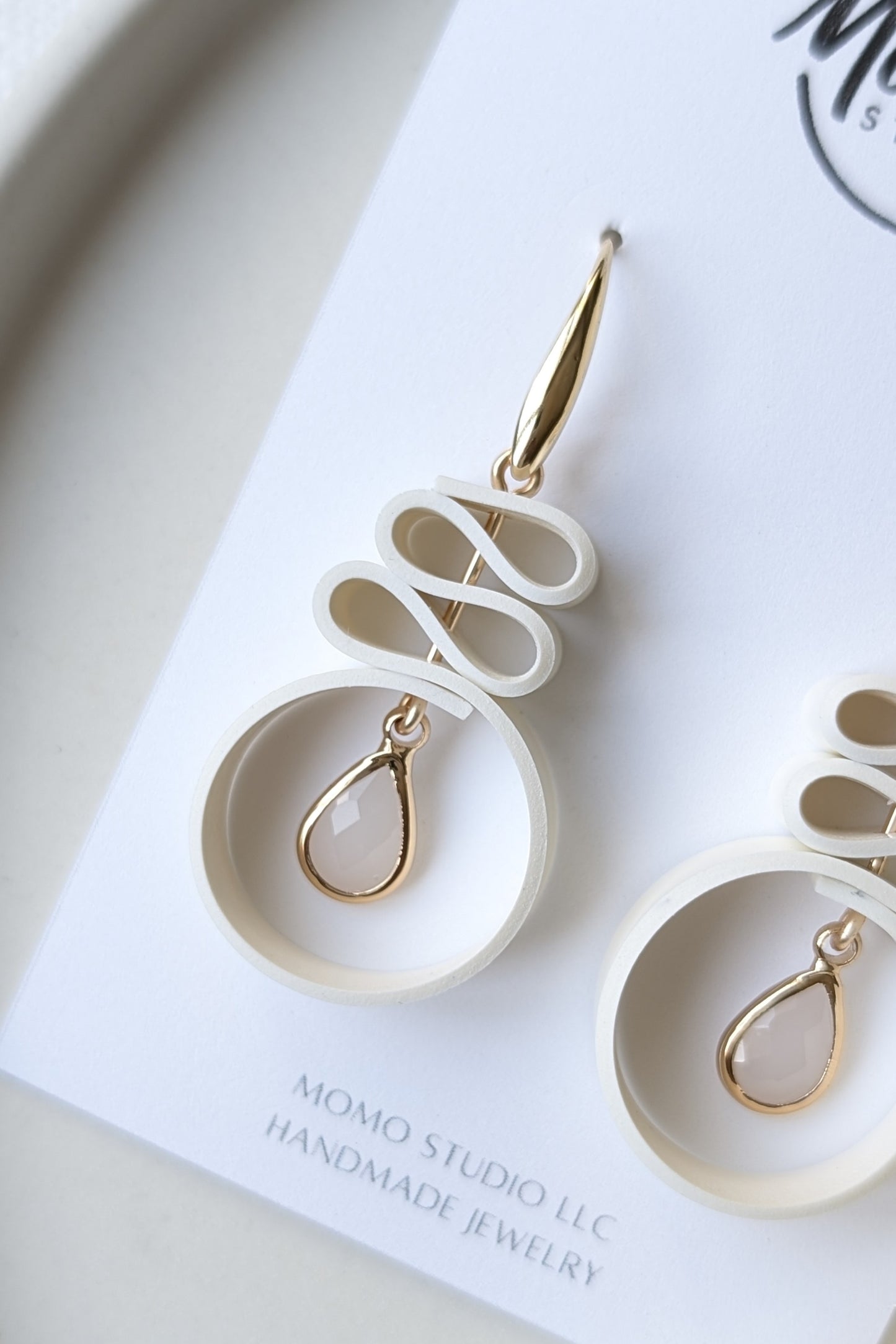 Dangle #11 - Ribbon Collection - ALMOST WHITE