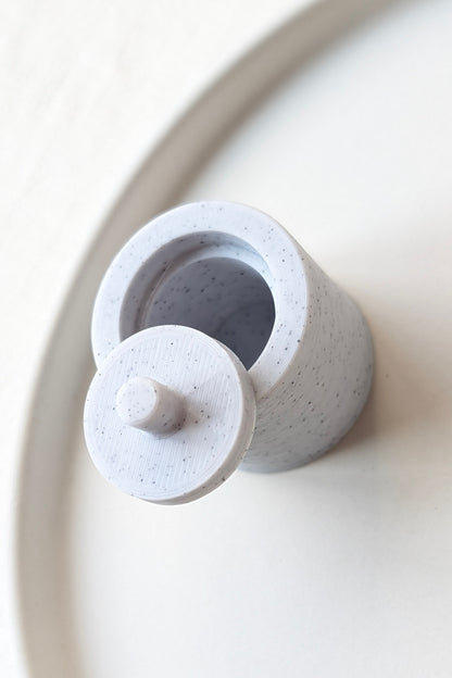 RESINING CONTAINER - FOR RESINING CLAY BALLS