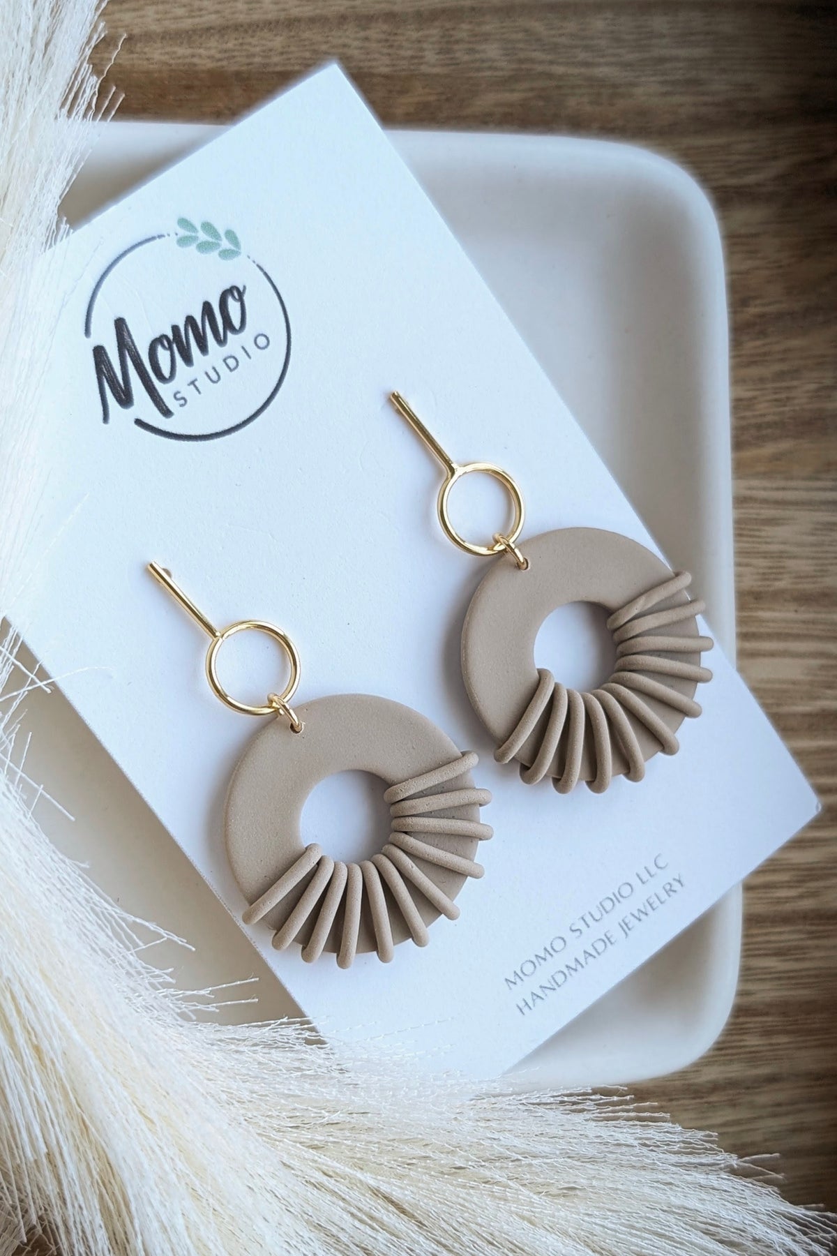 DANGLES - Donut + Extruded Clay - Beige