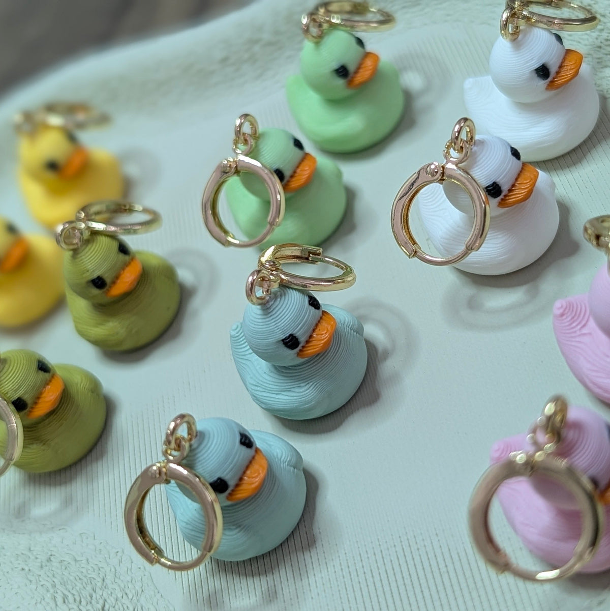 DUCKIES HUGGIES