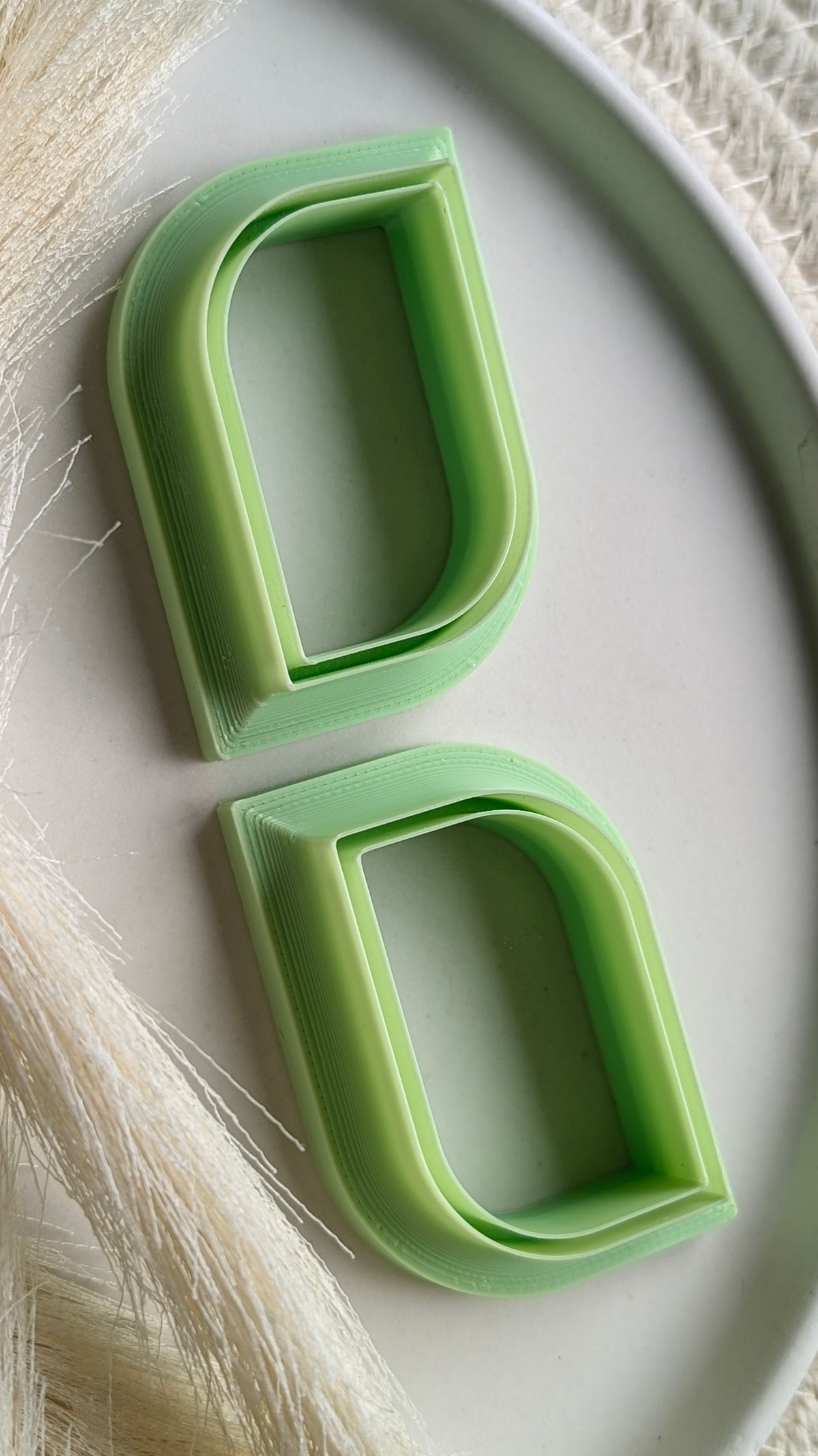 Cutter Shape #61 - Curved Quilling Cutters