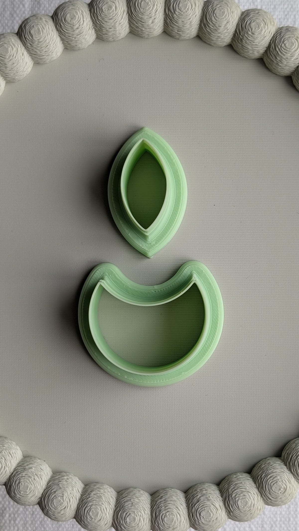 Cutter Shape #70 - The Lotus Dangles