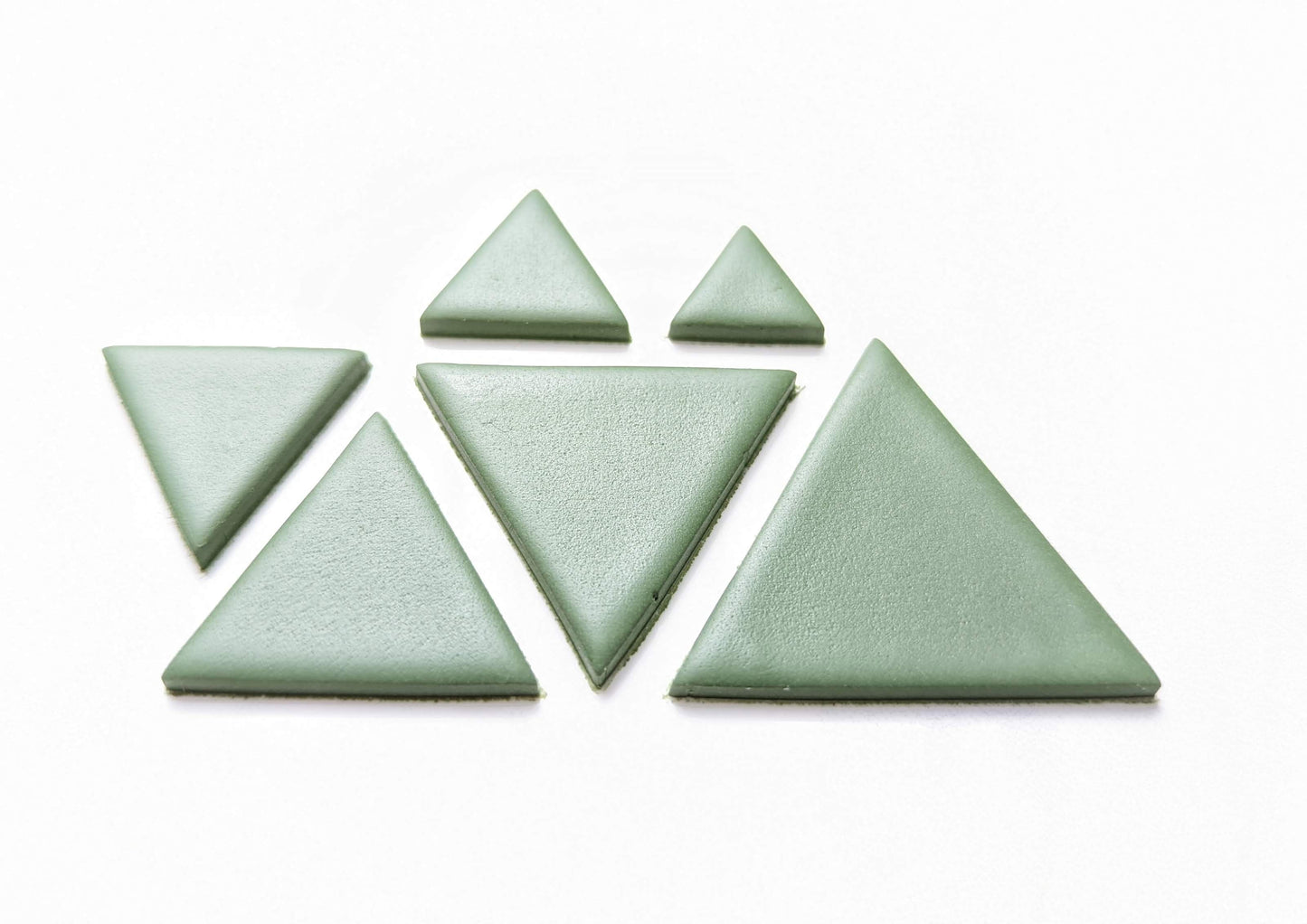 TRIANGLE - Basic Shapes