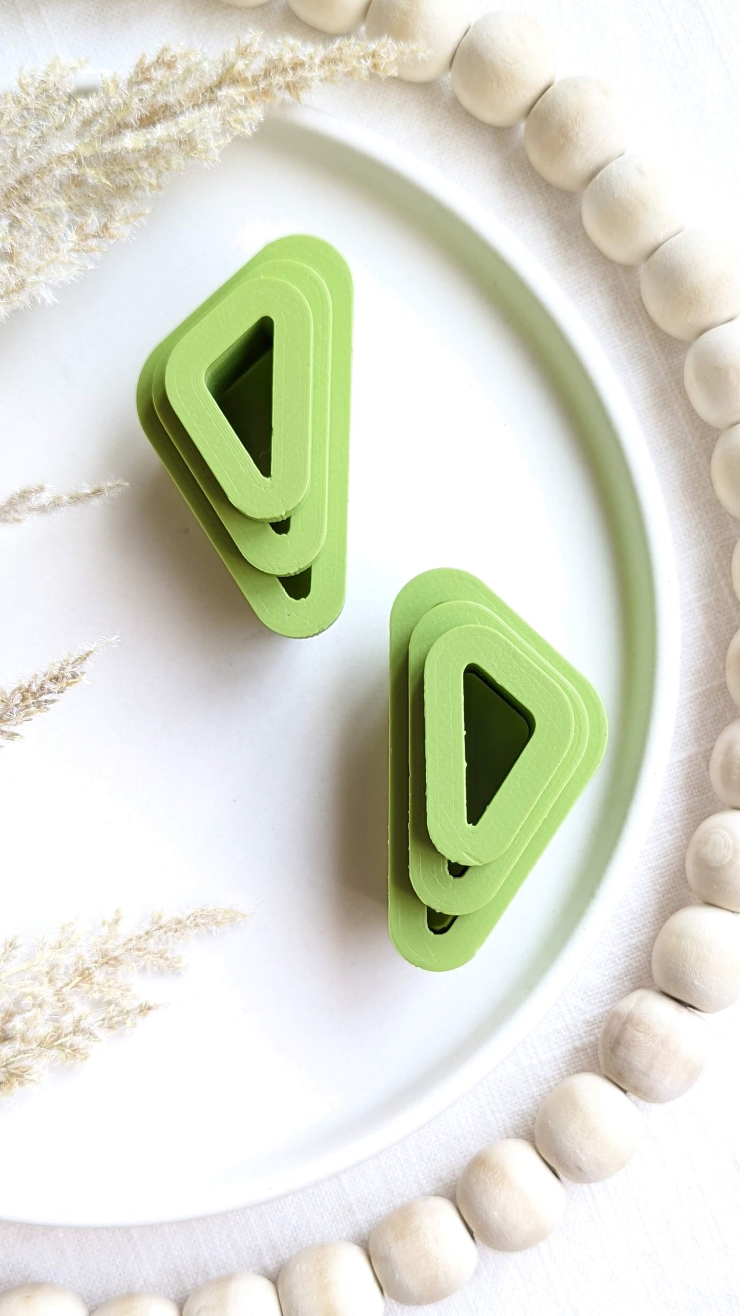 SCALENE TRIANGLE MIRRORED SET - Basic Shapes