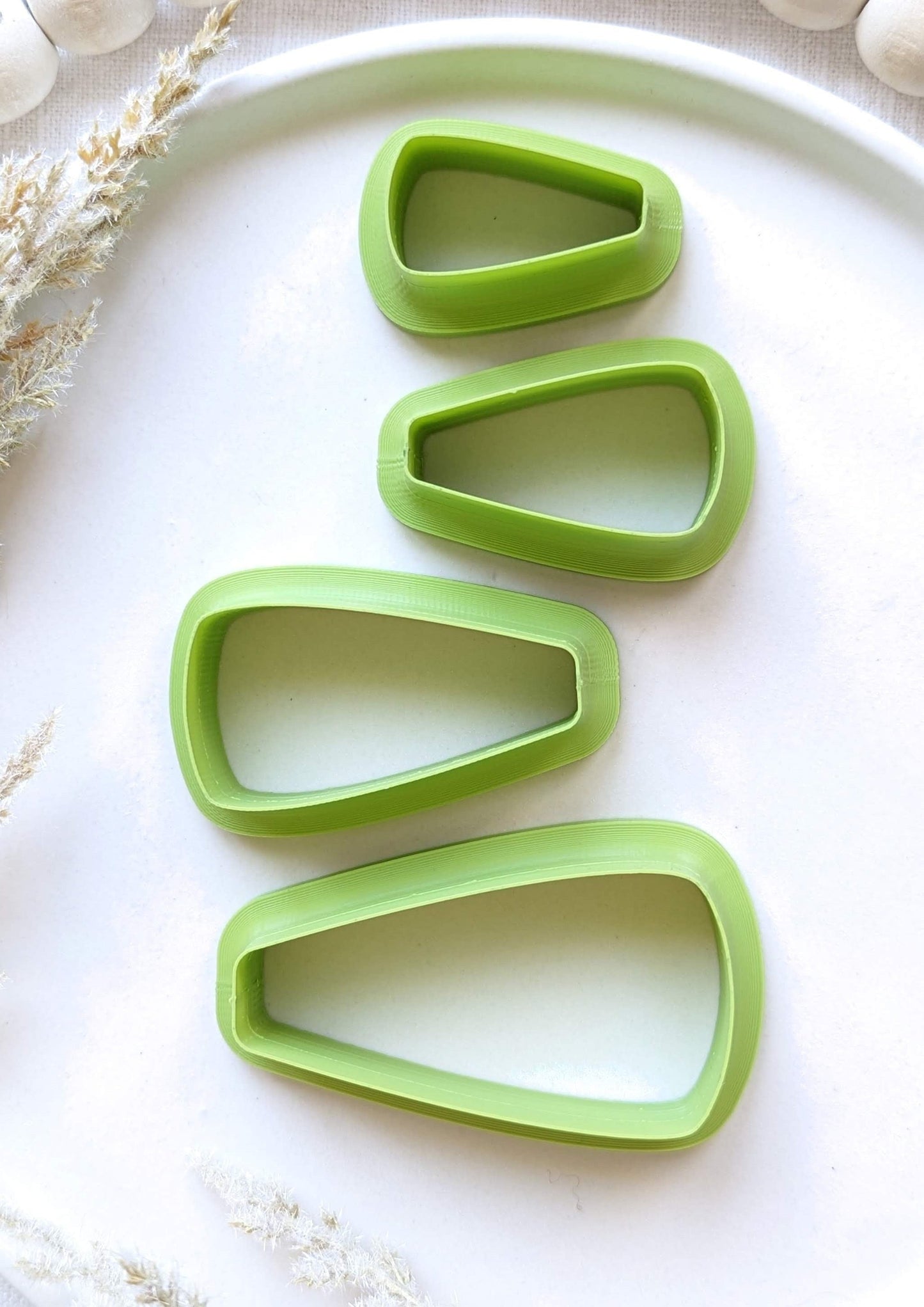 LONG CURVED TRAPEZOID - Basic Shapes