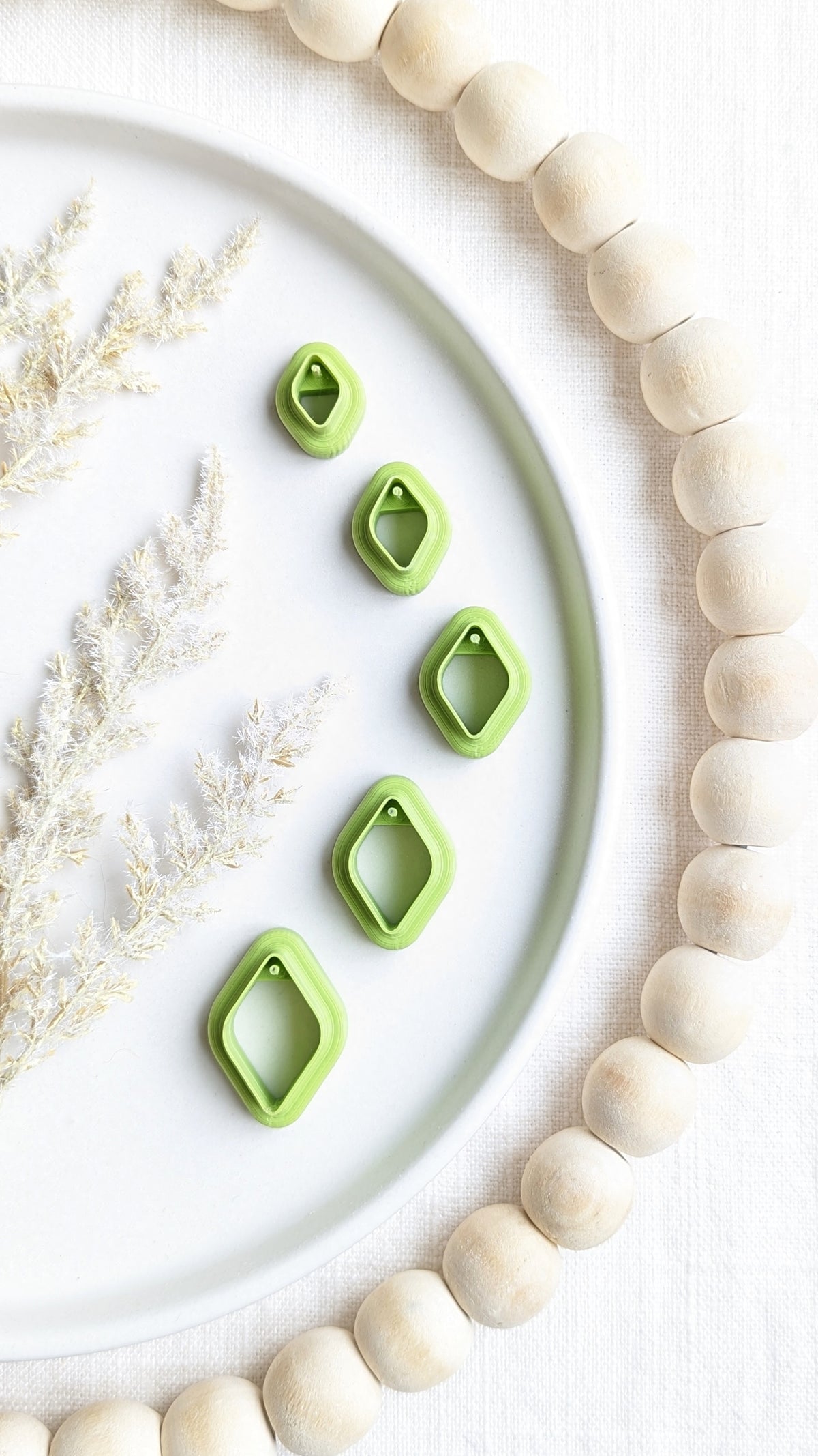 FLAT DIAMOND BEADS - Basic Shapes