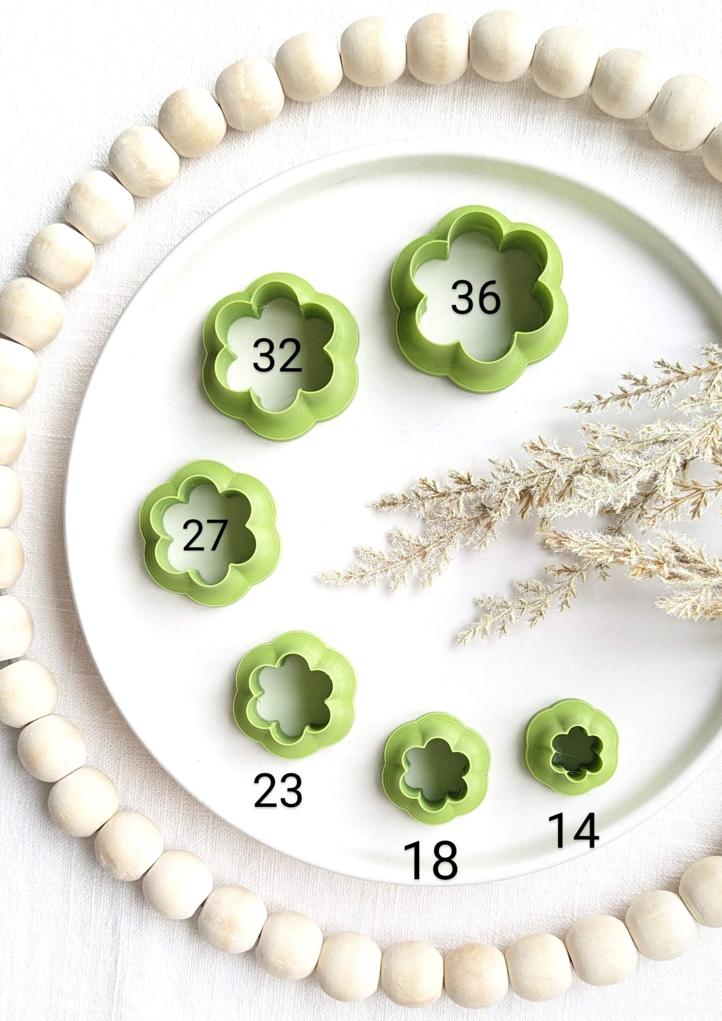 DAISIES 2 - Basic Shapes